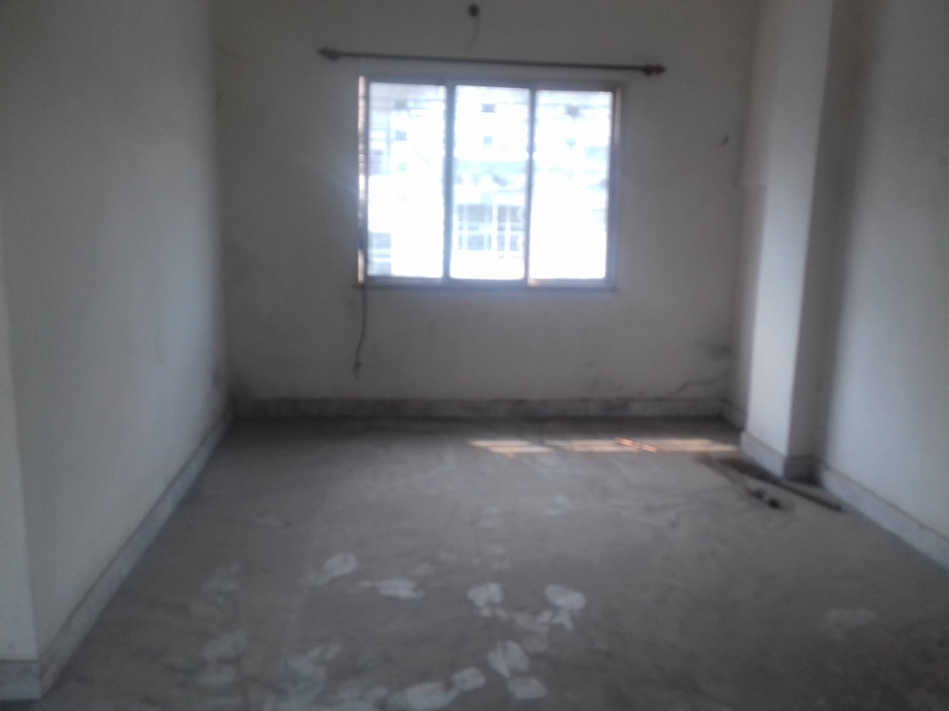 Flat For Rent in Jessore Road Kolkata