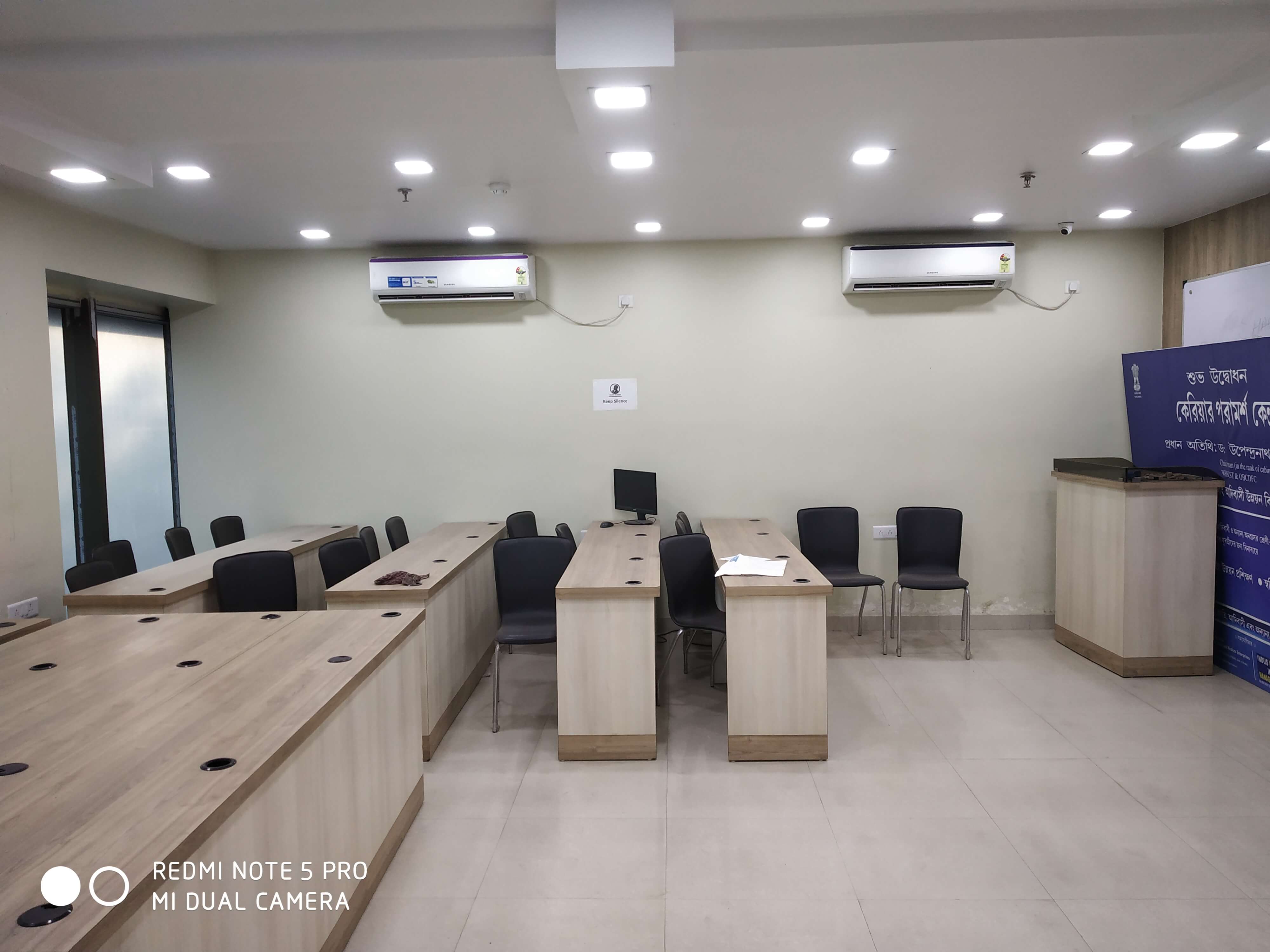 Office For Rent in Moulali,Kolkata (Id:22801)