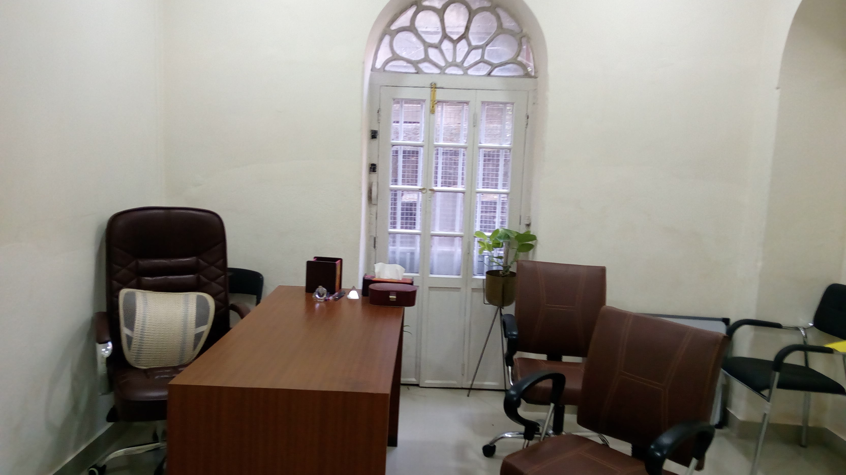 Office For Rent in Hazra,Kolkata (Id:21013)