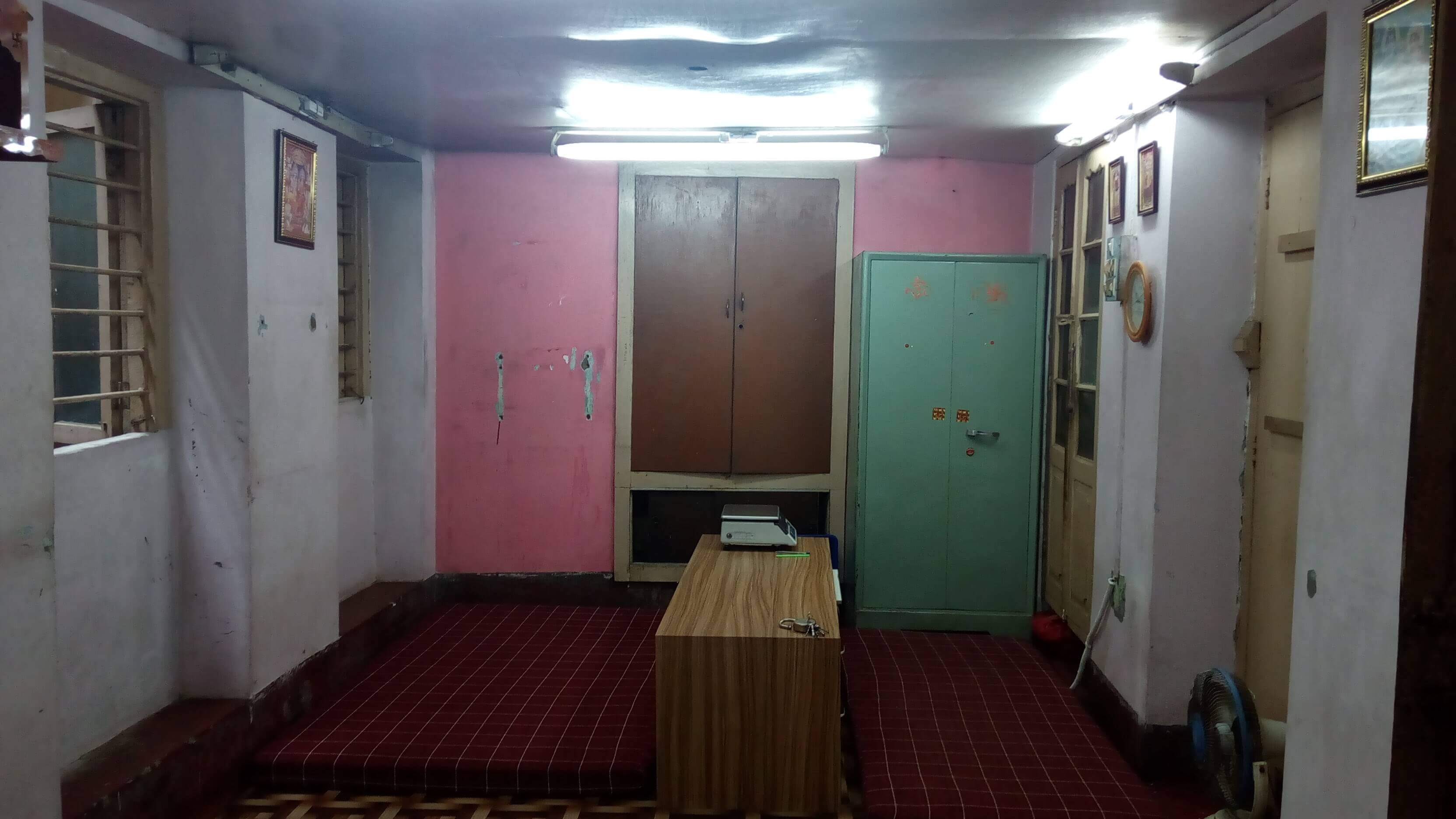 Office For Rent in Bara Bazar,Kolkata (Id:21633)