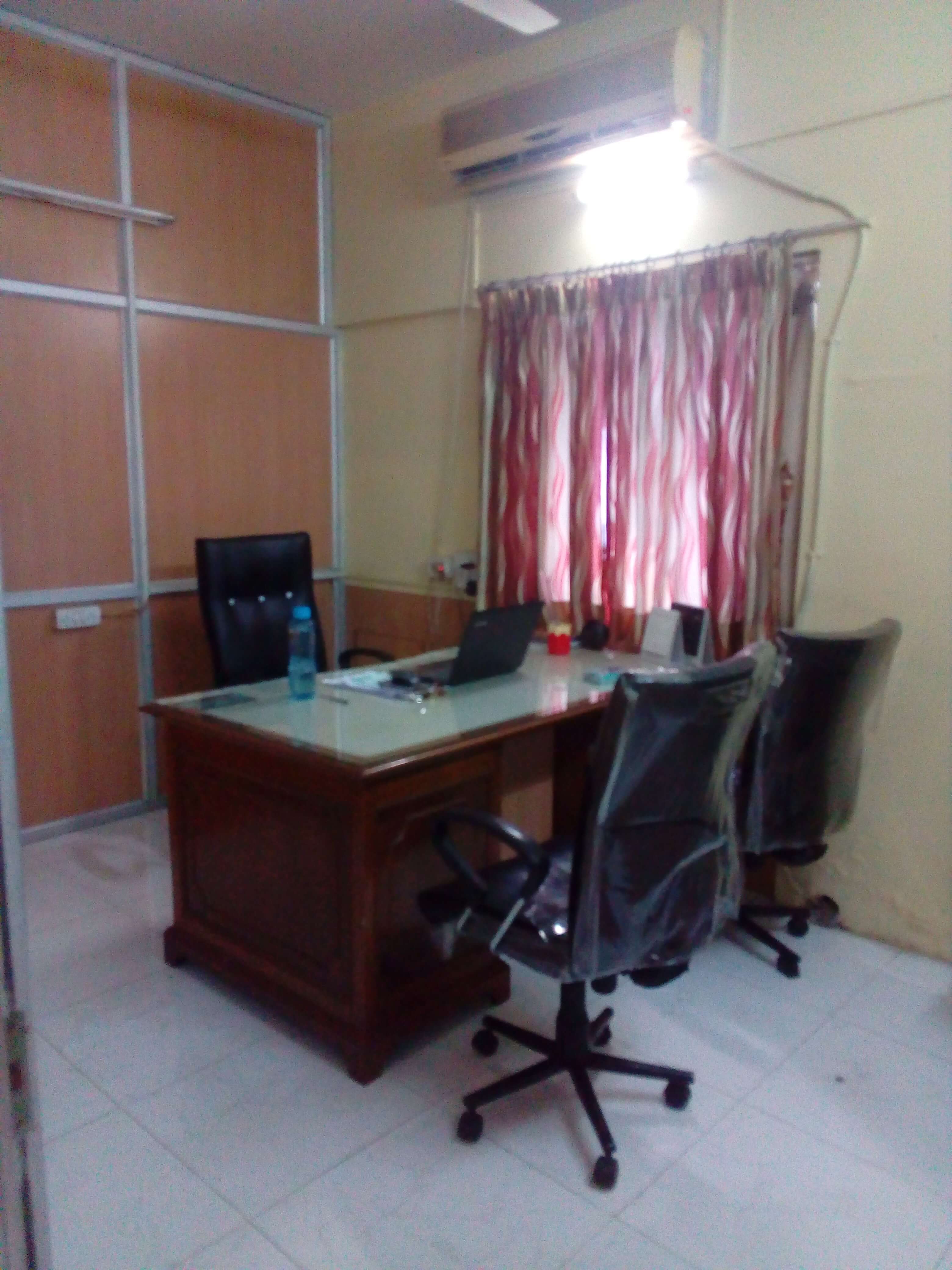 Office For Sale in Park Street,Kolkata (Id:2427)