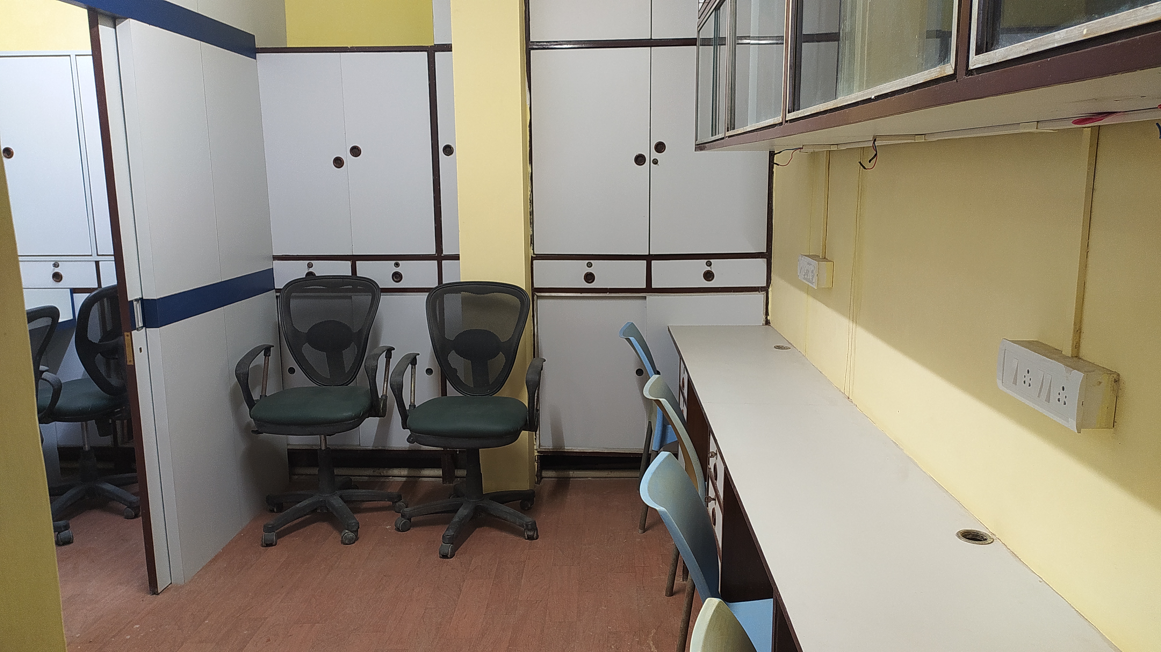 Office For Sale in Dalhousie Kolkata