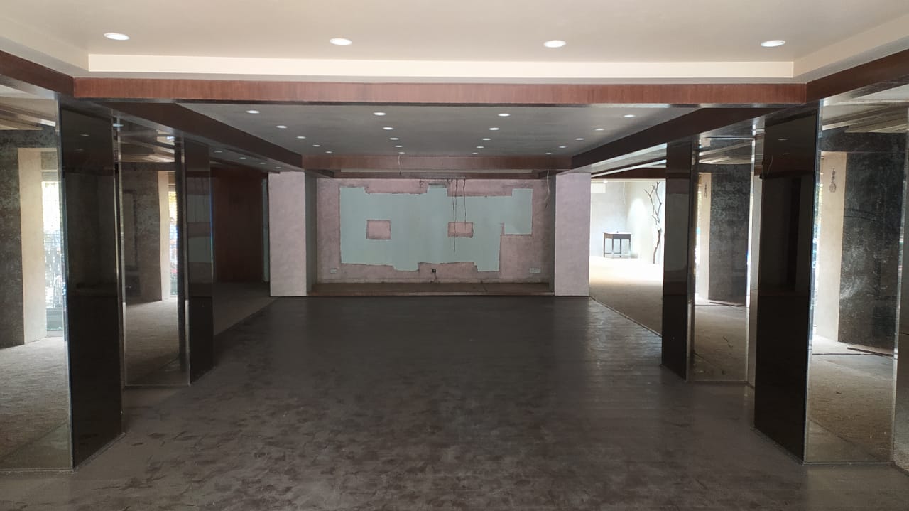 Showroom For Rent in Exide Moor Kolkata (Id: N120121)