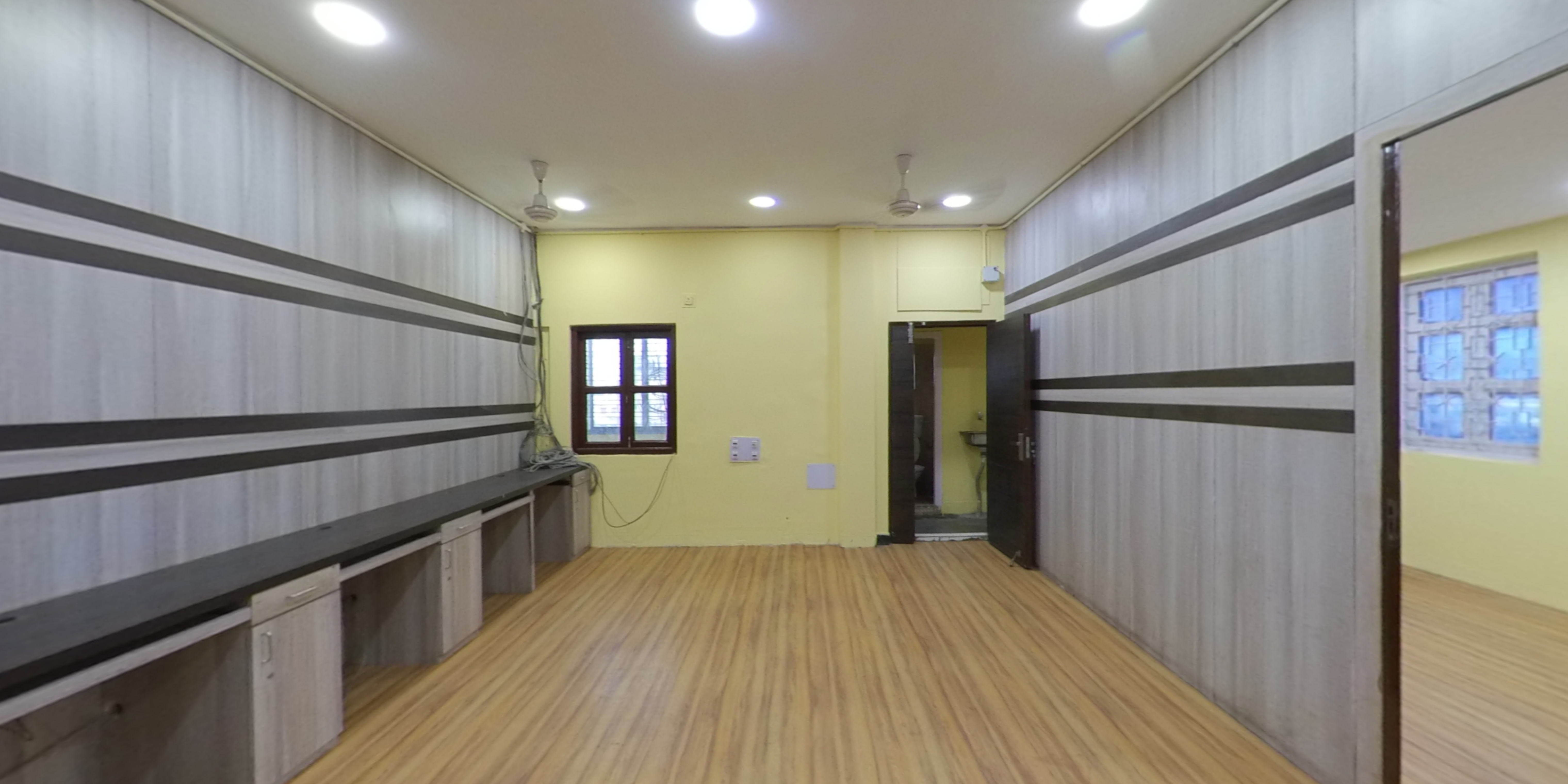 Office For Rent in Bentick Street Kolkata