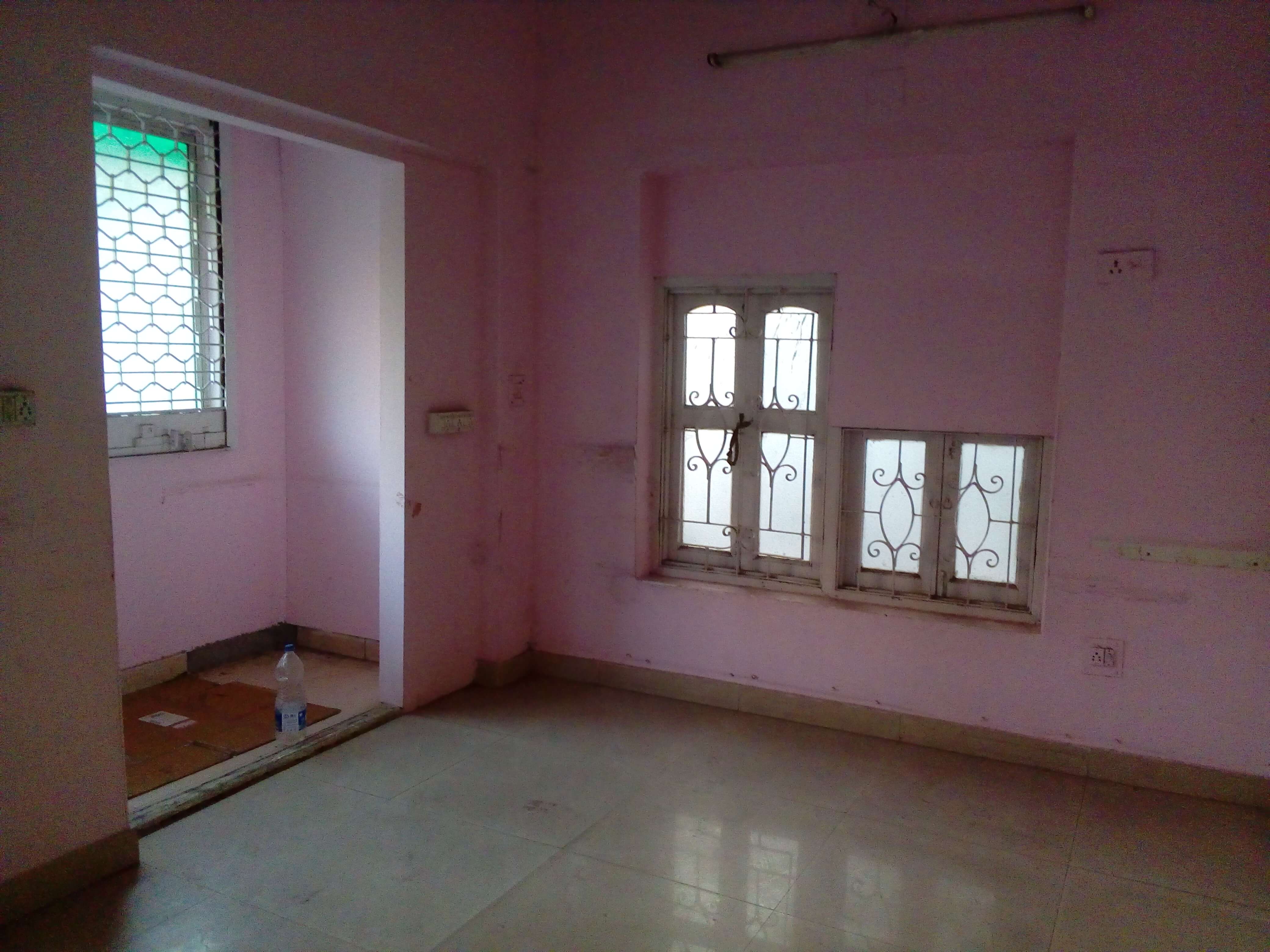 Office For Rent in Ganesh Chandra Avenue,Kolkata (Id:21278)