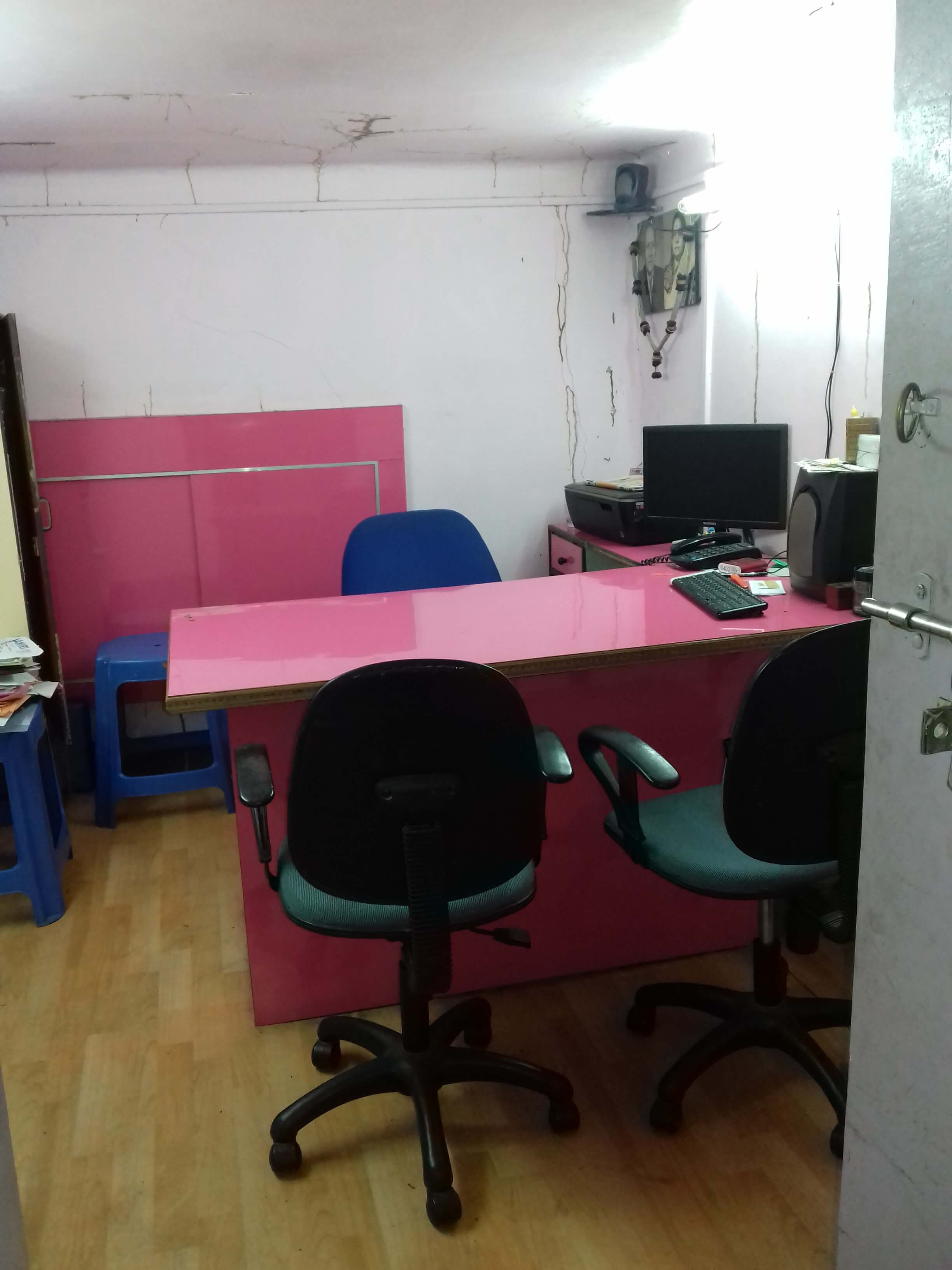 Office For Sale In Entally Kolkata (Id: 10916)