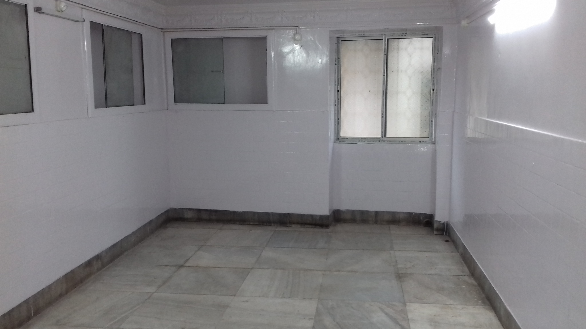 Office For Rent in Sealdah Kolkata (Id: 18377)
