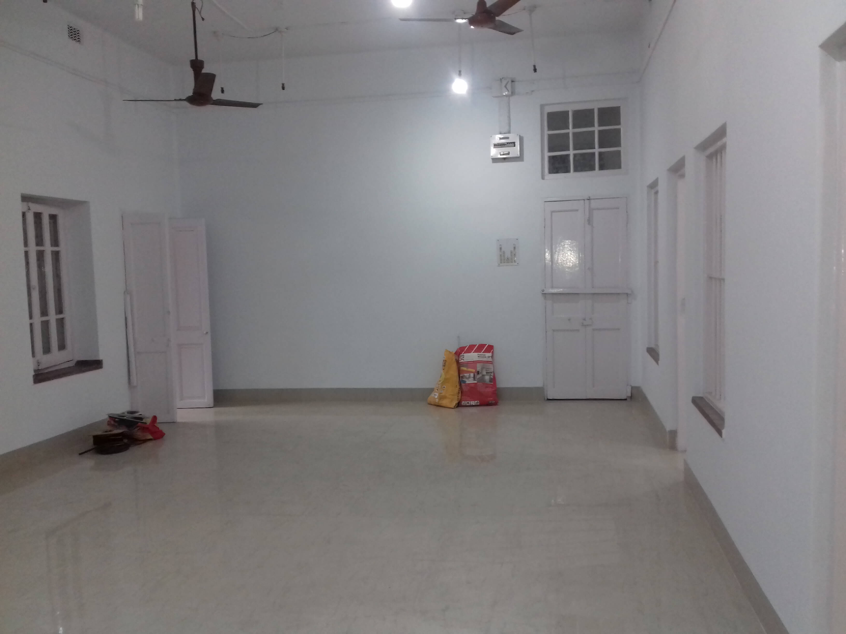 Commercial Space For Rent in Jodhpur Park Kolkata (Id: 10368) 