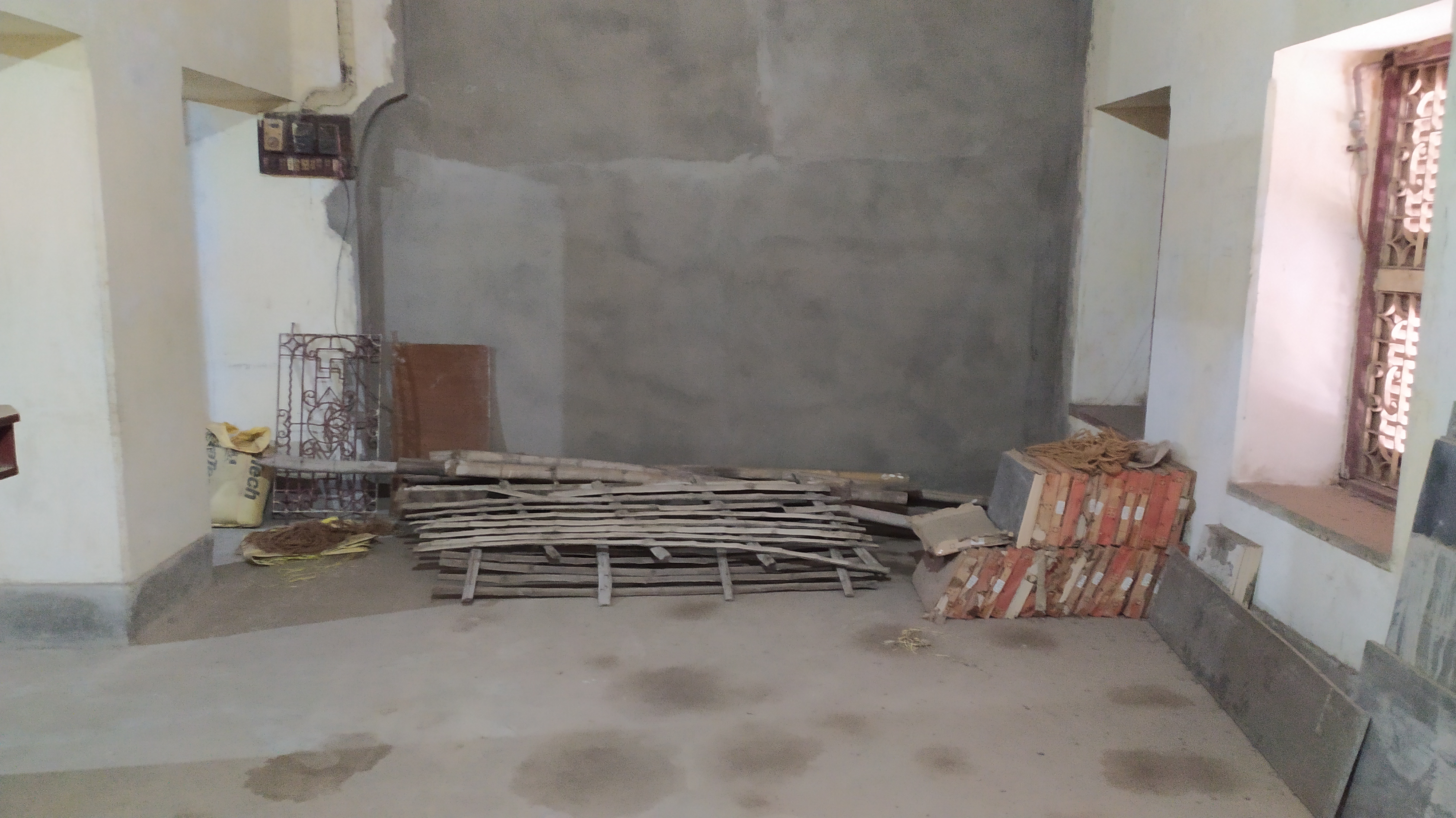 Commercial Space For Rent in Beleghata Kolkata